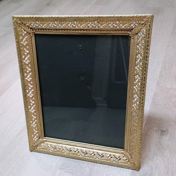 The Unbranded Brand Other - Vtg Gold Ornate Metal Picture Frame Filigree 8"x10" Classic Elegant